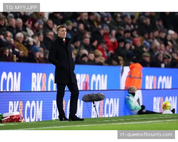 曼联临时主帅卡里克赛后谈：团队防守铸就客场零封，谢什科展现终结冷静